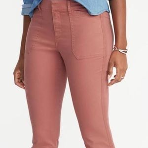 OLD NAVY Mid-Rise Pixie Pants